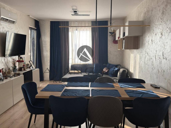 ДВУСТАЕН ОБЗАВЕДЕН АПАРТАМЕНТ С ГАРАЖ В  ОСТРОМИЛА!