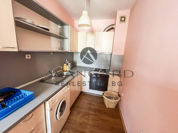 ТОП ЛОКАЦИЯ! ТРИСТАЕН ДО ВМИ