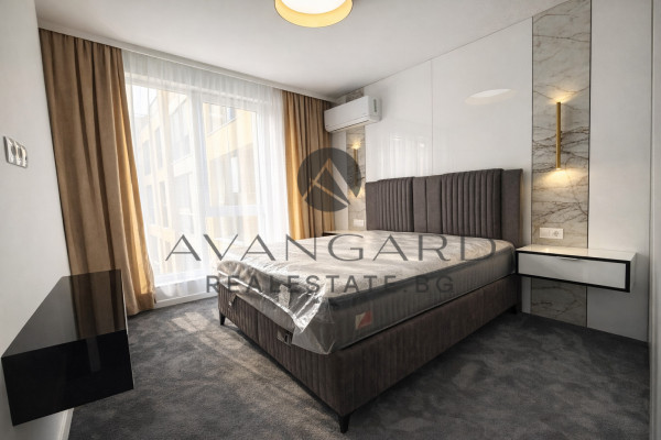 ЛУКСОЗНО ОБЗАВЕДЕН ТРИСТАЕН АПАРТАМЕНТ !!