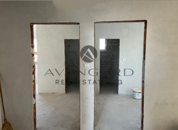 DETACHED HOUSE! BRANIPOLE!