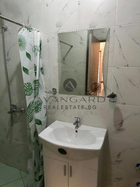 Обзаведен двустаен / Смирненски