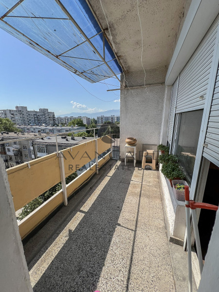 One -bedroom with three separate rooms to the white birch