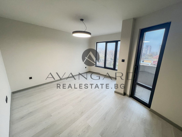 ЧЕТИРИСТАЕН ДО КЛЮЧ! КЪРШИЯКА