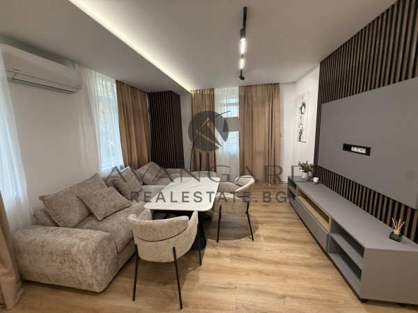 Two -bedroom apartment