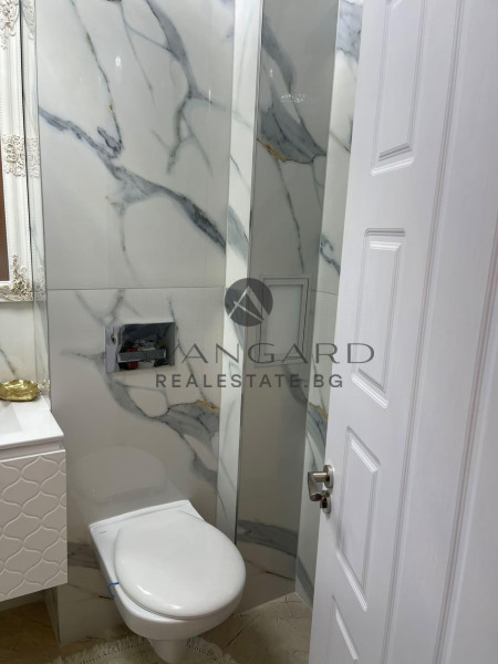 АКТ 16! Обзаведен двустаен Христо Смирненски