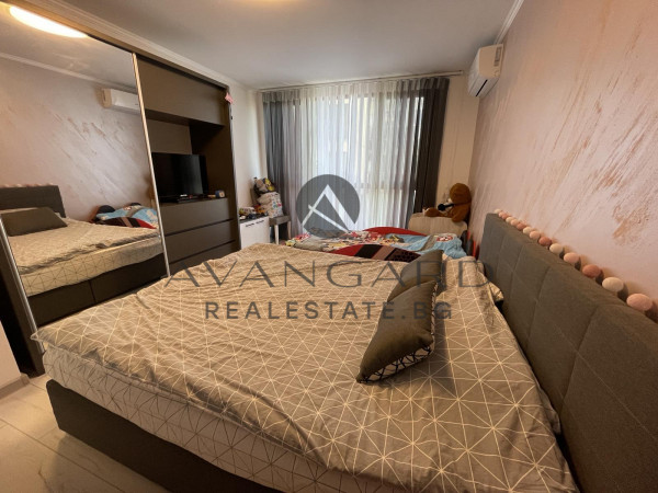 One bedroom furnished! South!