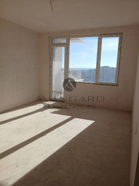 ТРИСТАЕН С АКТ 16 / СЪДИЙСКИ