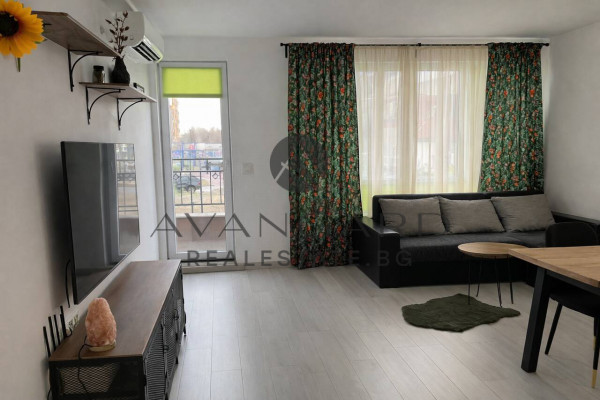 ТРИСТАЕН ОБЗАВЕДЕН АПАРТАМЕНТ! КЮЧУК ПАРИЖ!