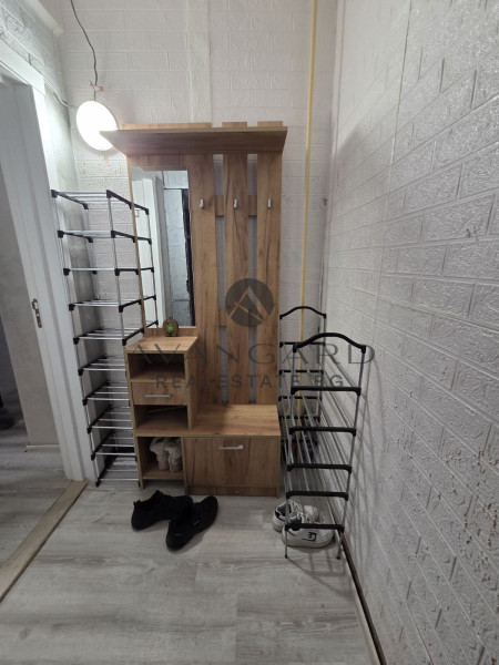 ЕКСКЛУЗИВНО!!! ТРИ ОТДЕЛНИ СТАИ !!! ОБЗАВЕДЕН/ТРАКИЯ !!!