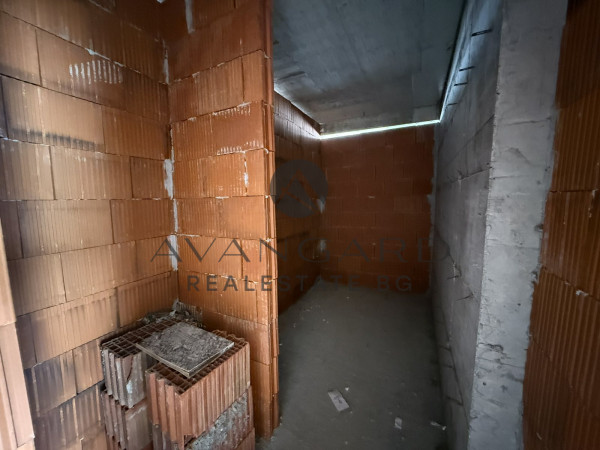 ТРИСТАЕН АПАРТАМЕНТ С АКТ14! КЮЧУК ПАРИЖ!