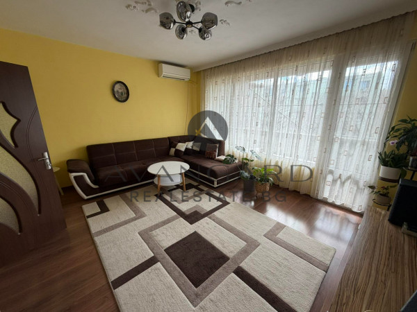 САНИРАН ТРИСТАЕН САНИ