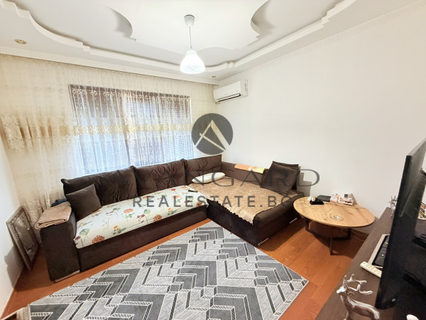 THREE-BEDROOM APARTMENT WITH FOUR SEPARATE ROOMS