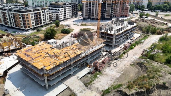 Top location! Luxury new building m- n Lexi