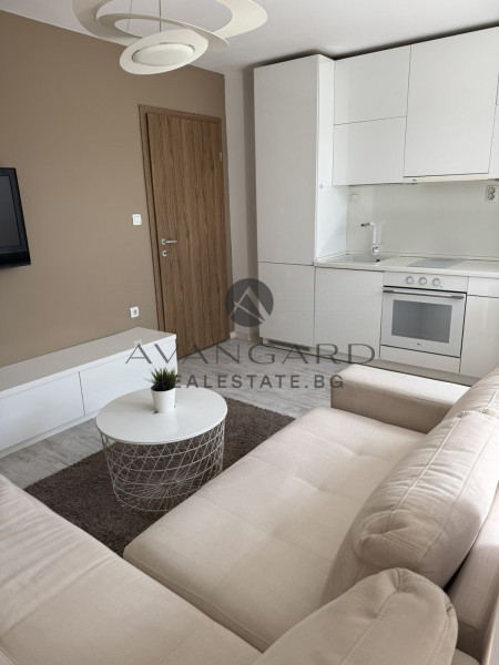 Act 16! Furnished two -bedroom Park Studenets