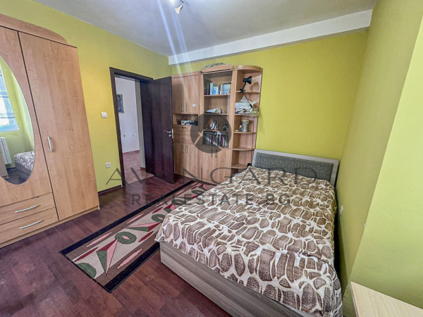 TOP LOCATION / THREE-BEDROOM APARTMENT / FURNISHED / KARSHAIYAKA