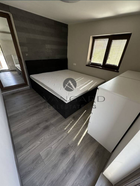 ОБЗАВЕДЕНА КЪЩА В с.БРЕСТНИК