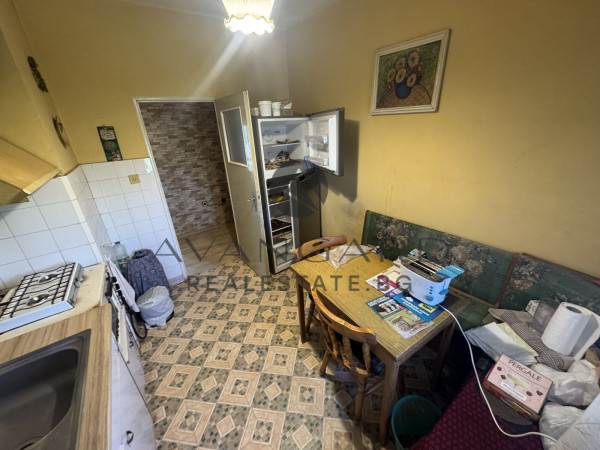PLOVDIV CENTER !!! THREE-ROOM APARTMENT!!! REAL SQUARE !!! FREE PARKING!!!