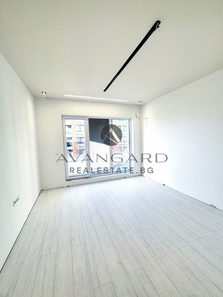 Three -bedroom penthouse in the heart of Smirnenski