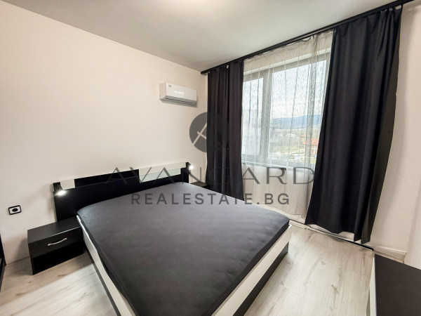 ДВУСТАЕН ОБЗАВЕДЕН АПАРТАМЕНТ! КОМАТЕВО!