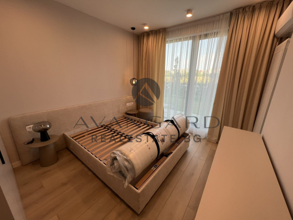GARAGE INCLUDED IN THE PRICE! THREE-ROOM FURNISHED / THRACIA