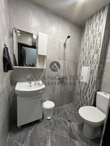 One -bedroom apartment with parking space in the price