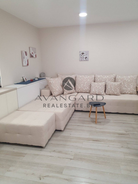 Act 16! Furnished one -bedroom gym. Vasil Kolarov