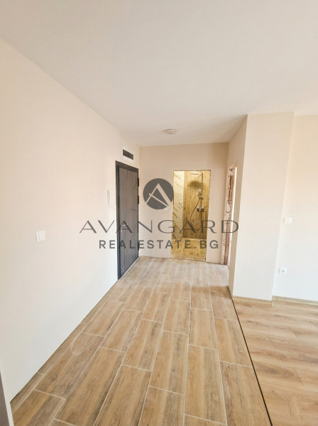 ДВУСТАЕН АПАРТАМЕНТ ДО КЛЮЧ! ОСТРОМИЛА!