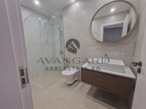 Двустаен апартамент обзаведен до ключ  !