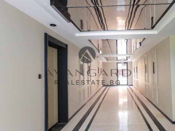 ПРЕД АКТ 16! Тристаен Остромила