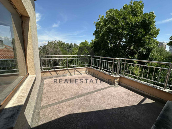 Two bedroom apartment with Act 16! Marasha!