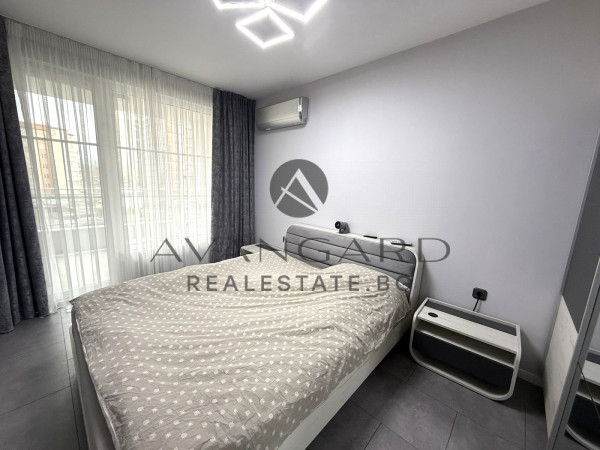 ДВУСТАЕН С ПАРКОМЯСТО! ОБЗАВЕДЕН ! КЪРШИЯКА!