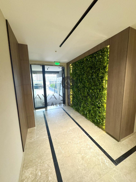 ТРИСТАЕН С АКТ 16 С ДВОР