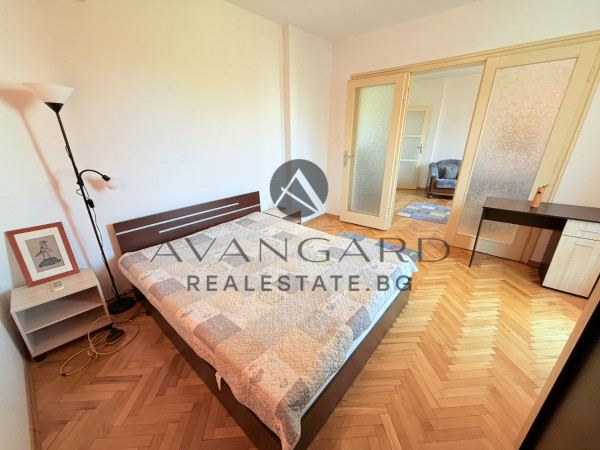 THREE-ROOM APARTMENT WITH PARKING SPACE NEAR PU