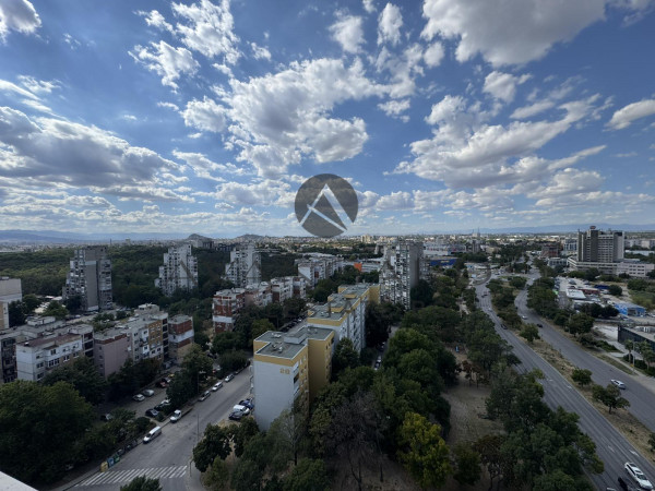 ЕКСКЛУЗИВНО !!! ПРОСТОРЕН ТРИСТАЕН АПАРТАМЕНТ !!! ПАНОРАМНА ГЛЕДКА !!! ТРАКИЯ !!!