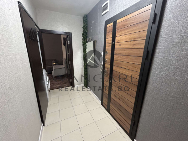 Furnished one -bedroom newcomer
