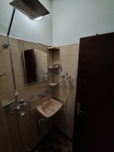 Two -bedroom apartment / Kyuchuk Paris