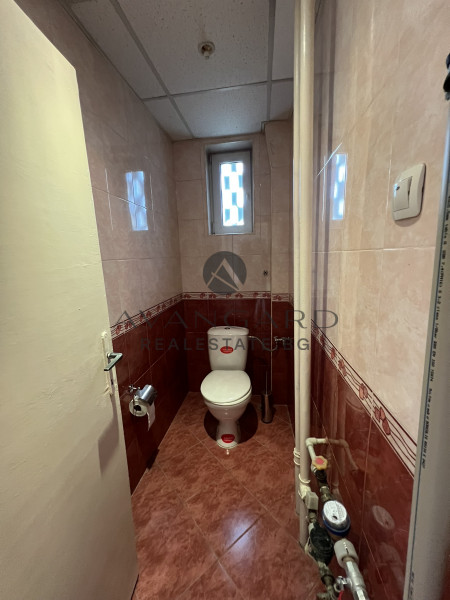 A two-bedroom apartment to the chicken p-t