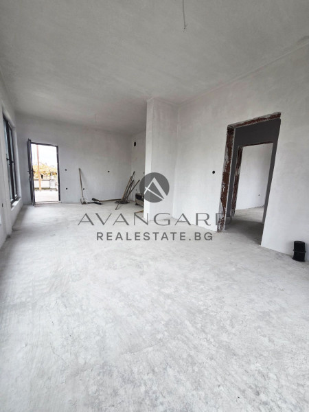 EXCLUSIVE!!! HOUSE IN S. MANOLE !!! THREE BEDROOMS!!! YARD !!!ACT 16 !!!