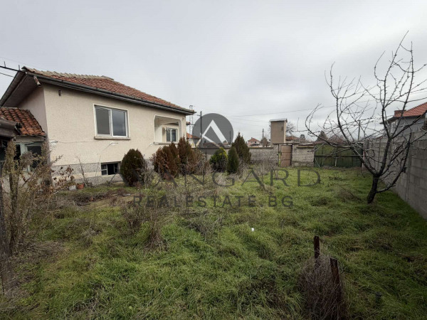 Самостоятелна къща Царимир