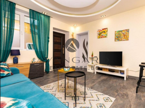One bedroom in the perfect center !!!