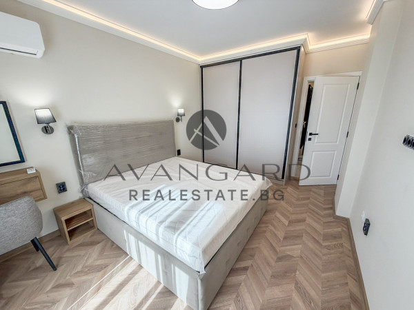 АКТ 16! Луксозен двустаен Южен