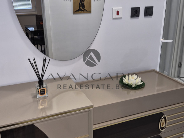 ТРИСТАЕН ОБЗАВЕДЕН АПАРТАМЕНТ! КЮЧУК ПАРИЖ!