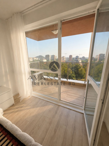 FULLY FURNISHED TWO-ROOM APARTMENT WITH ACT 16!