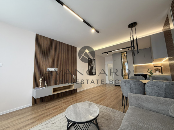 ДИЗАЙНЕРСКИ ТРИСТАЕН АПАРТАМЕНТ В СЪДИЙСКИ