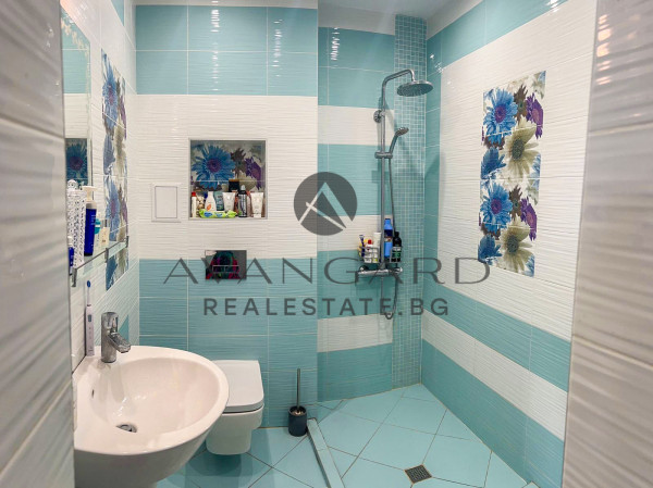 ТРИСТАЕН/ОБЗАВЕДЕН/ТРАКИЯ !!!