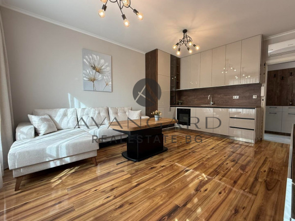 One-bedroom furnished apartment