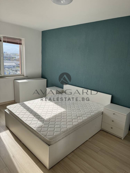 САНИРАН! ТРИСТАЕН РЕАЛНА КВАДРАТУРА ТРАКИЯ