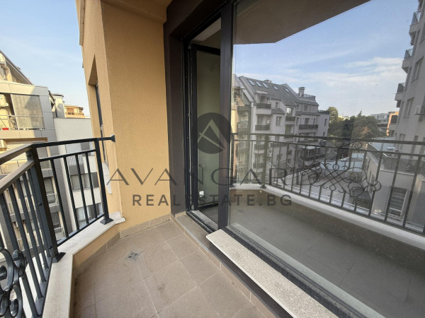 Three -bedroom with act16! St. Petersburg!