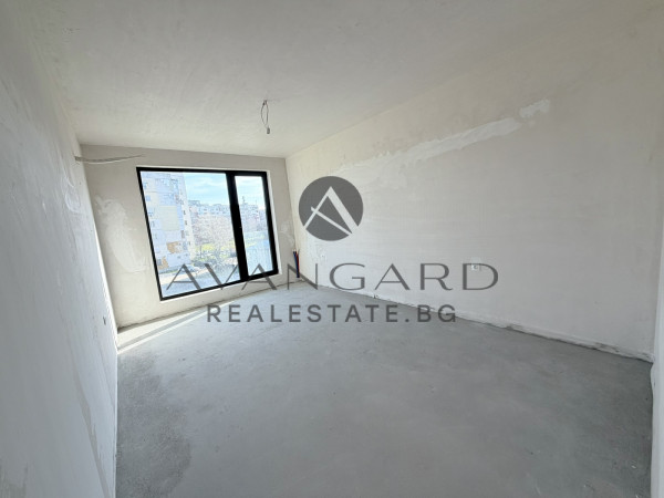 ПРОСТОРЕН ТРИСТАЕН В НОВА СГРАДА С АКТ 16 !