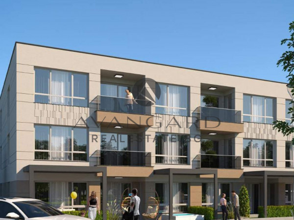 THREE-ROOM APARTMENT/ Belomorski